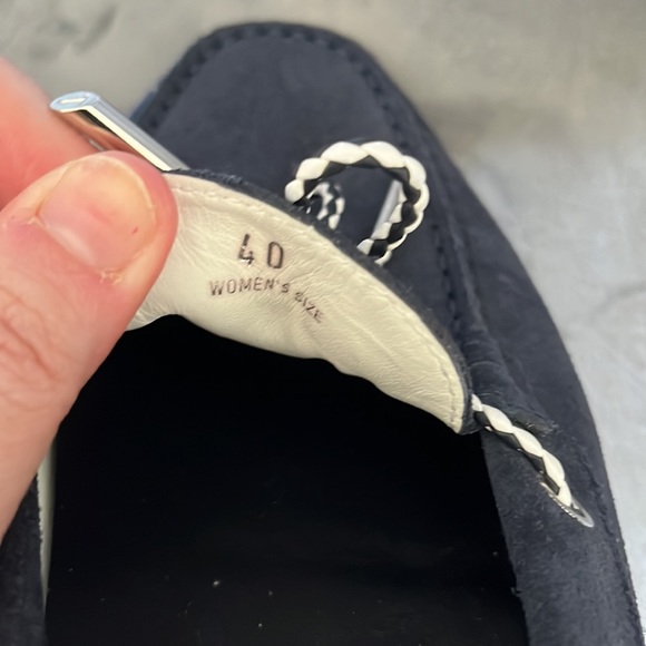 Navy Blue Tod’s loafers - Brand new without tags - Picture 8 of 9